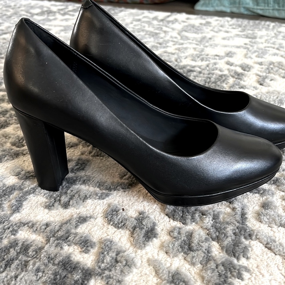 Clarks Kendra Sienna black size 10